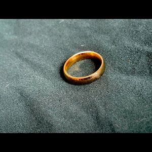 Simple Gold band